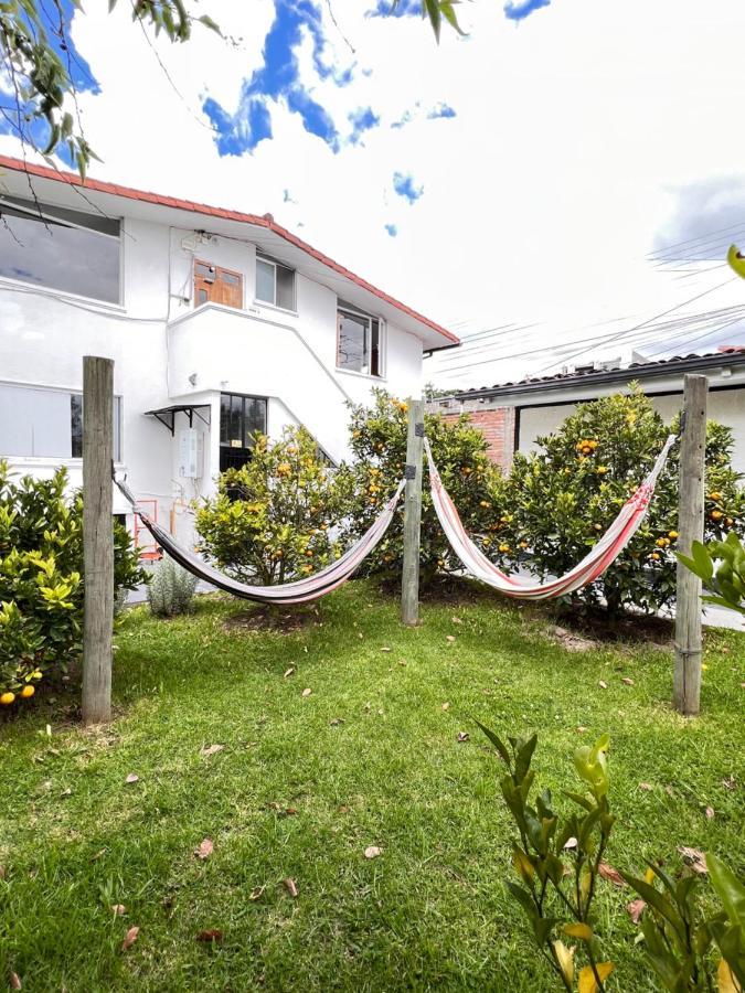 Hotel Springhills Quito Airport Tababela Exterior foto