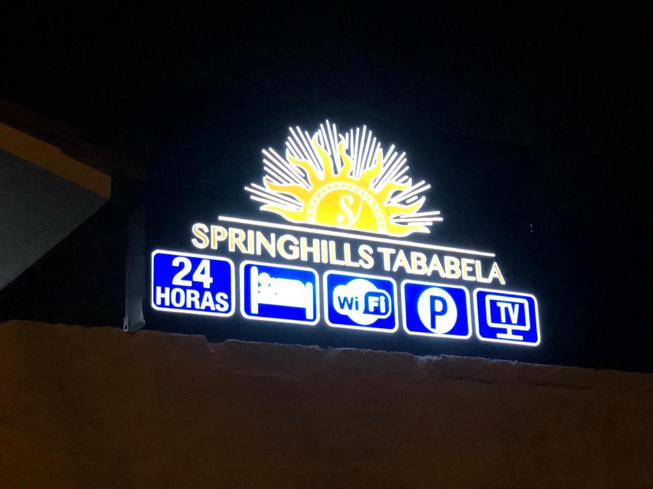 Hotel Springhills Quito Airport Tababela Exterior foto